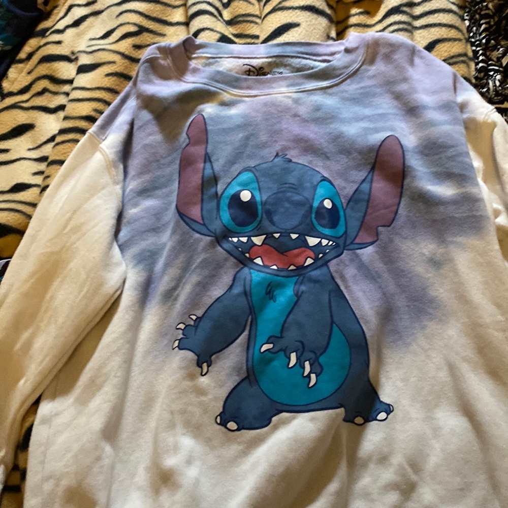 Stich pull over